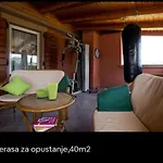 Marko شقة بولا